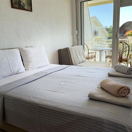 Apartmani Neda Bane Petrovac Ngoại thất bức ảnh