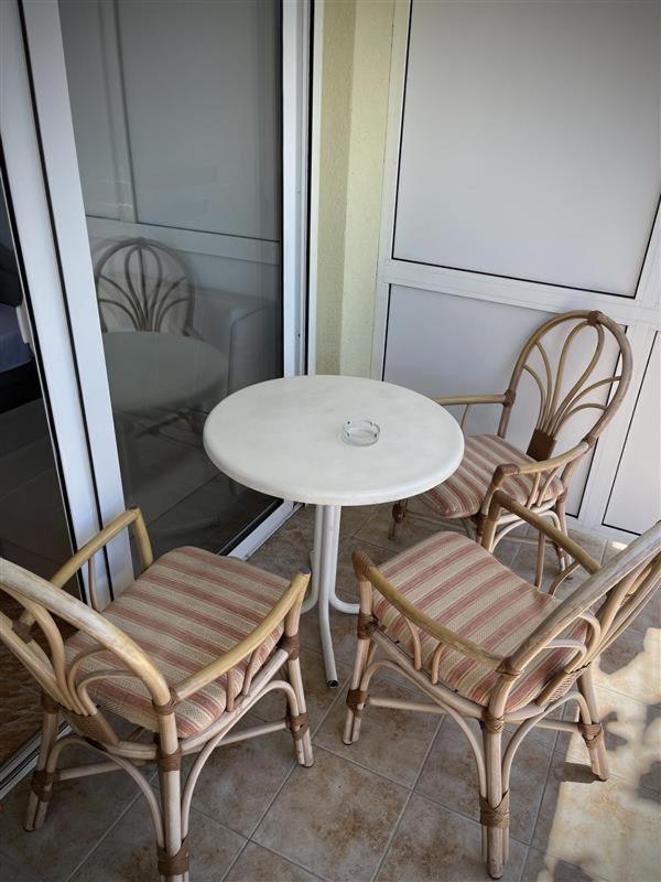 Apartmani Neda Bane Petrovac Ngoại thất bức ảnh