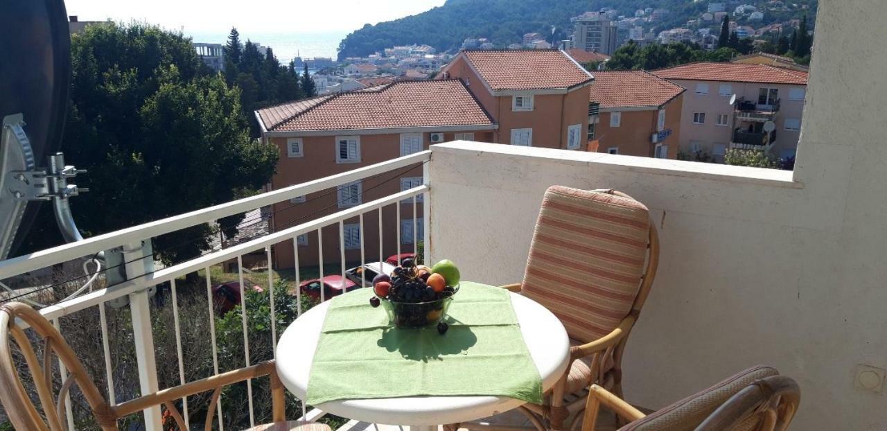 Apartmani Neda Bane Petrovac Ngoại thất bức ảnh